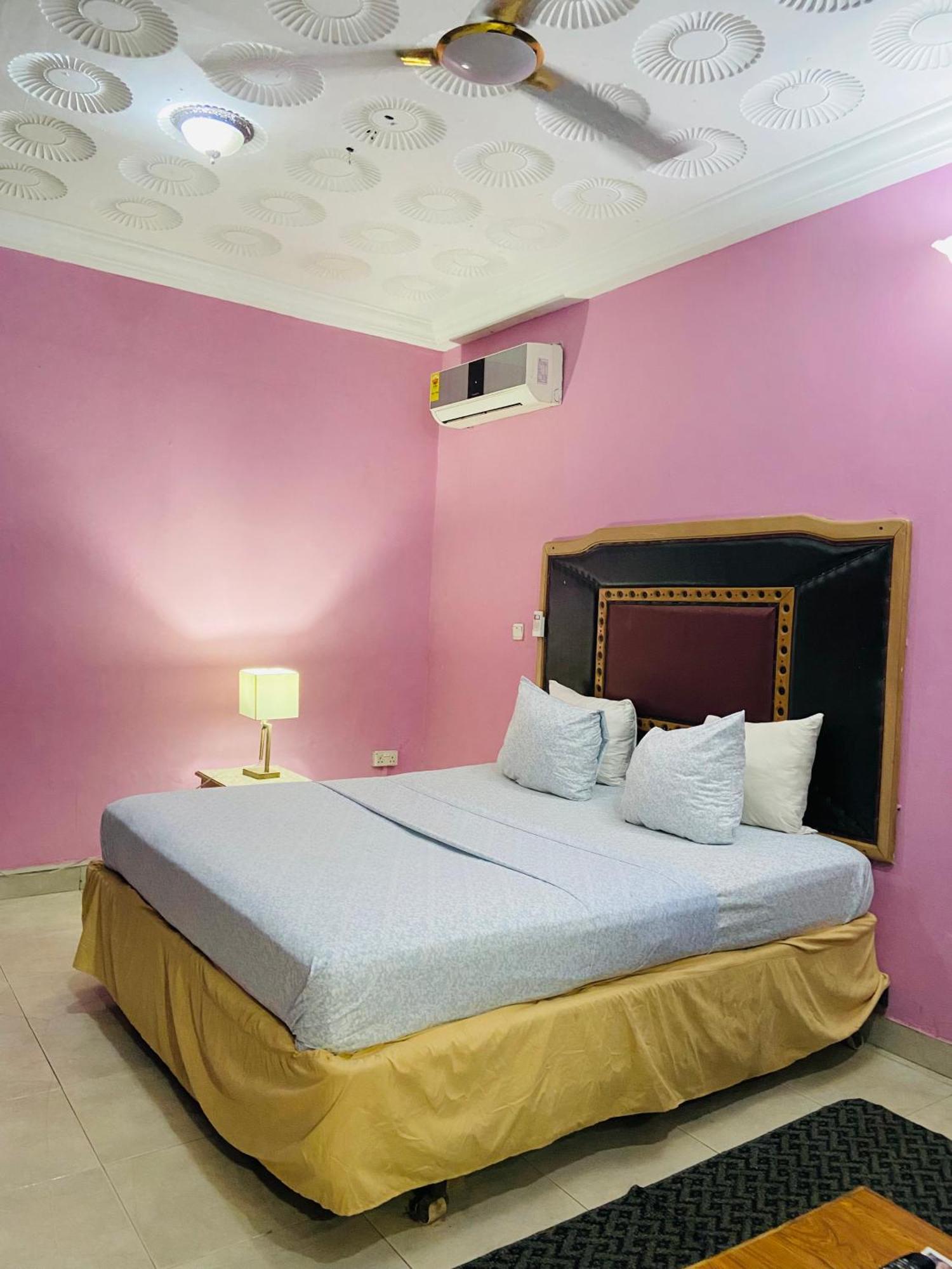 Heaven Gate Hotel Accra Exteriér fotografie